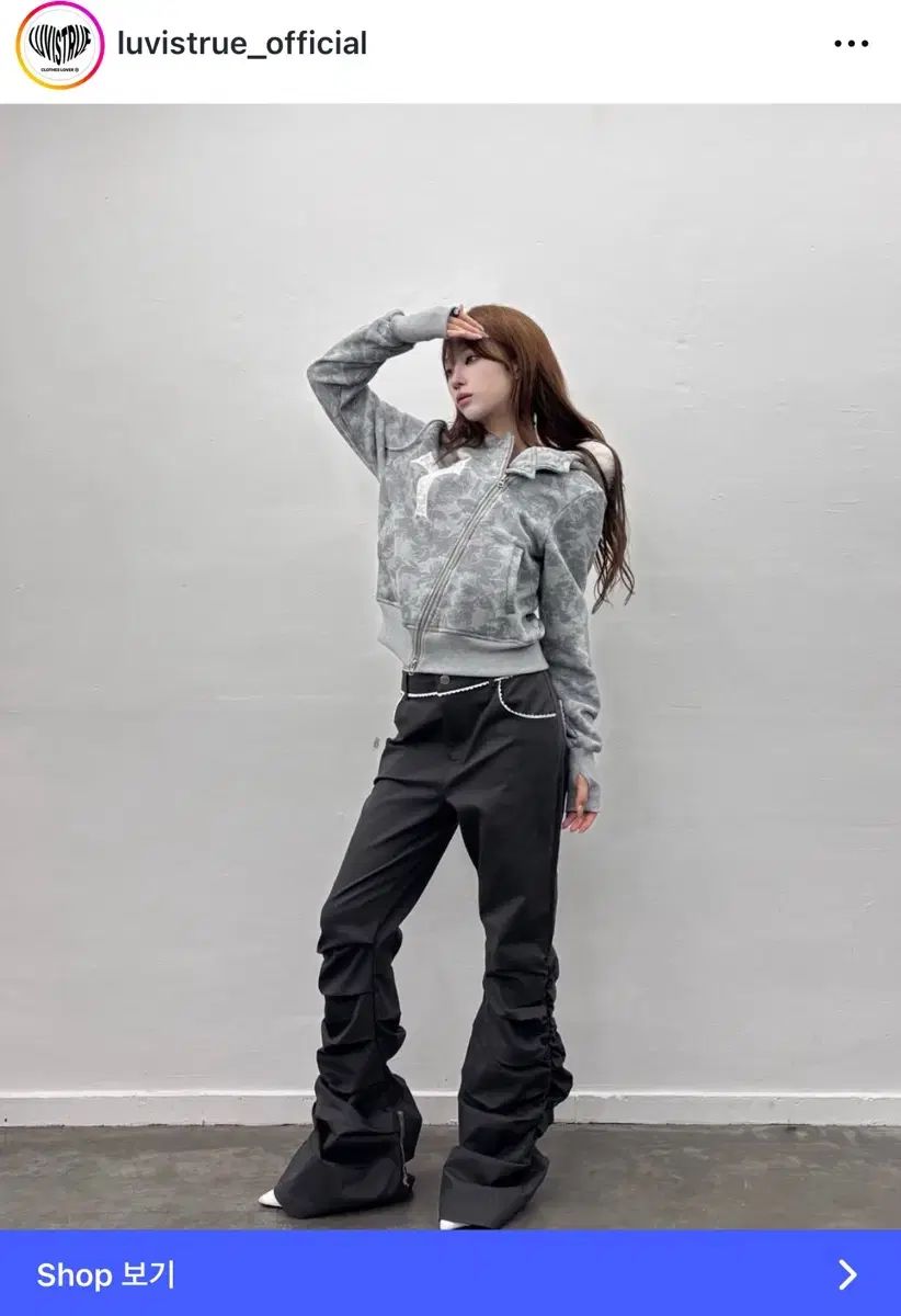 フーディー ジップアップ