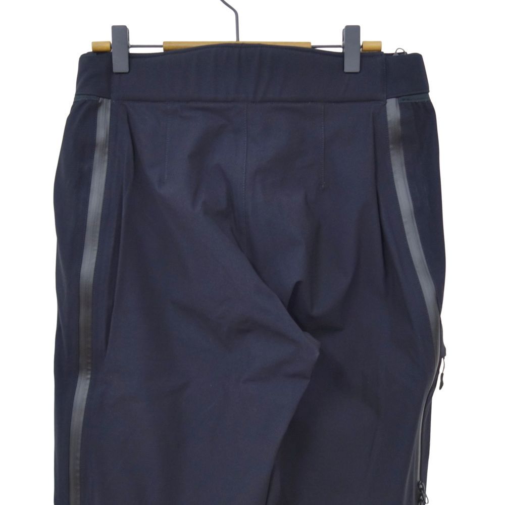 エバーブレス アクロパンツ