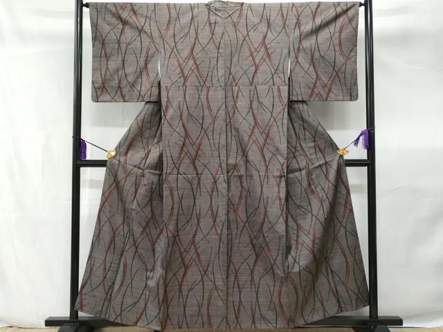 平和屋着物○本場大島紬 7マルキ 花唐草文 友原織物謹製 証紙