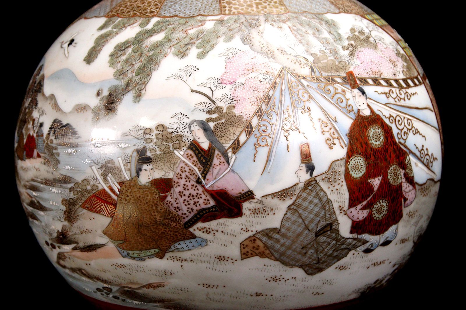 ♦九谷焼 書画骨董 雲龍文瓶 青山作 陶画工 日本画家コラボ作品 朱色淡彩画 明治期 加賀國 九谷焼 赤絵楼閣山水文花瓶 36.5cm唐物 骨董 古