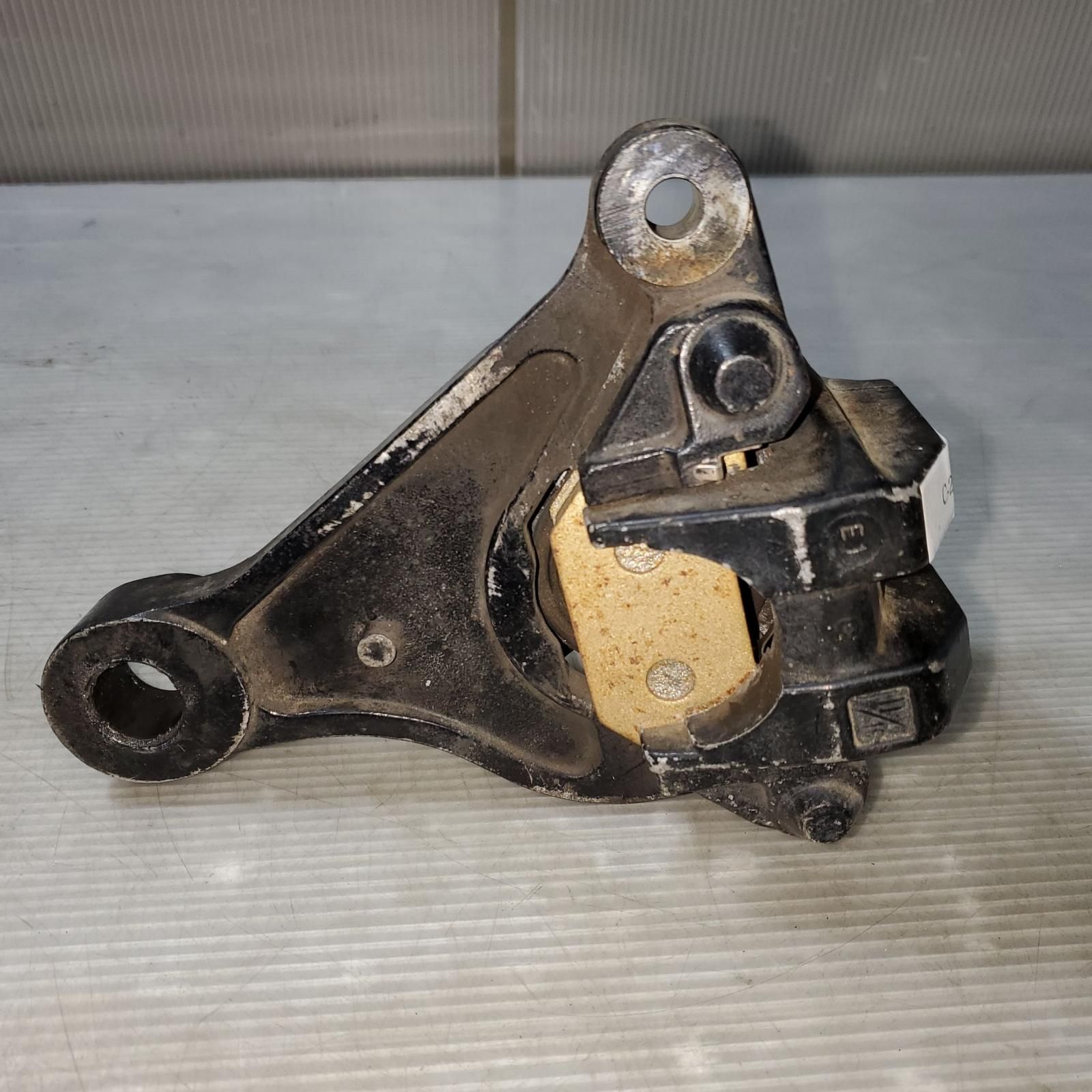 KAWASAKI Z750GP リアキャリパー カワサキ [M-250327-24] KAWASAKI Z750GP リアキャリパー カワサキ [M-250327-24] KAWASAKI