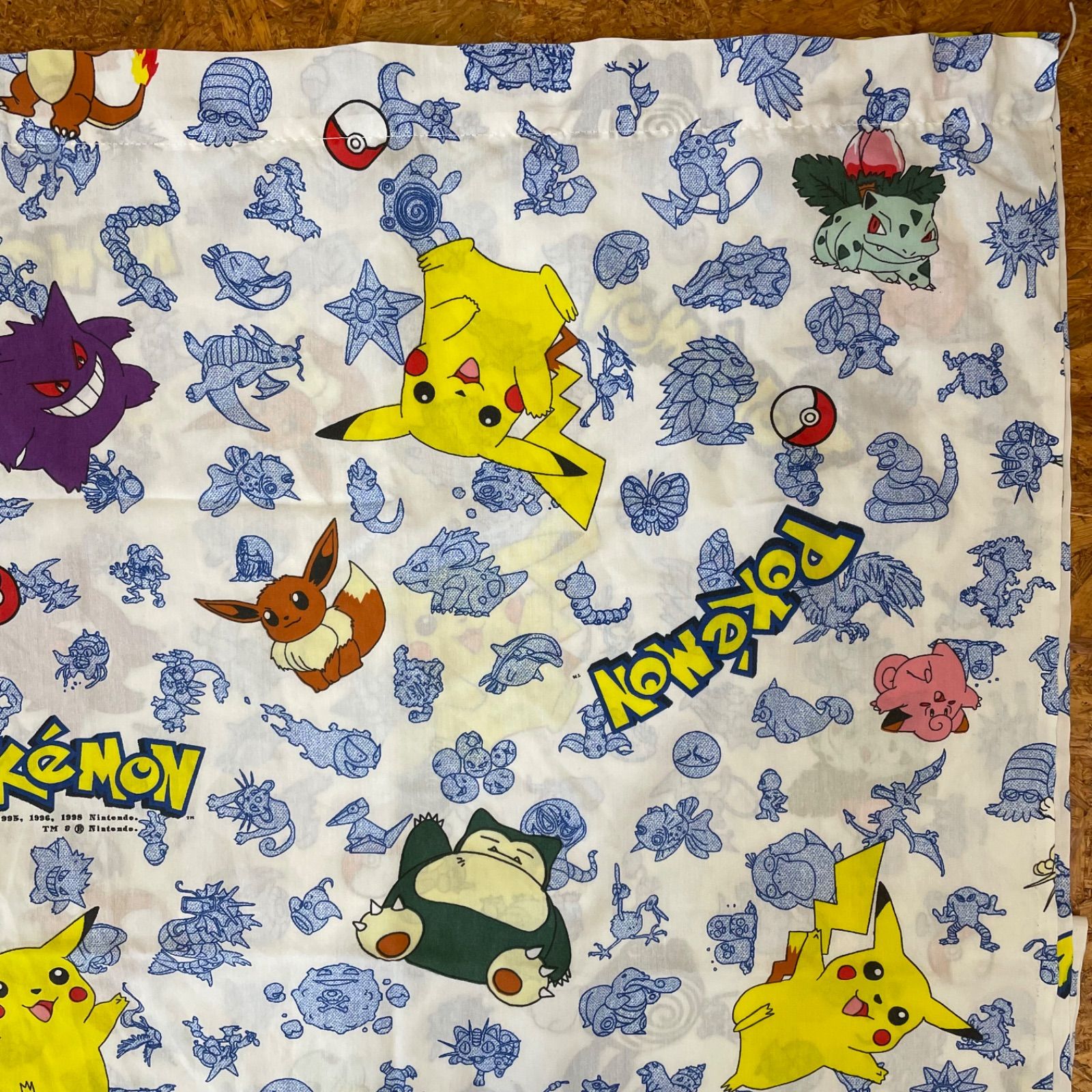 USA製 POKEMON フラットシーツ ベッドシーツ 布団カバー ポケモン ポケットモンスター 海外 ファブリック 布 生地 ハンドメイド 素材  材料 MADE IN USA