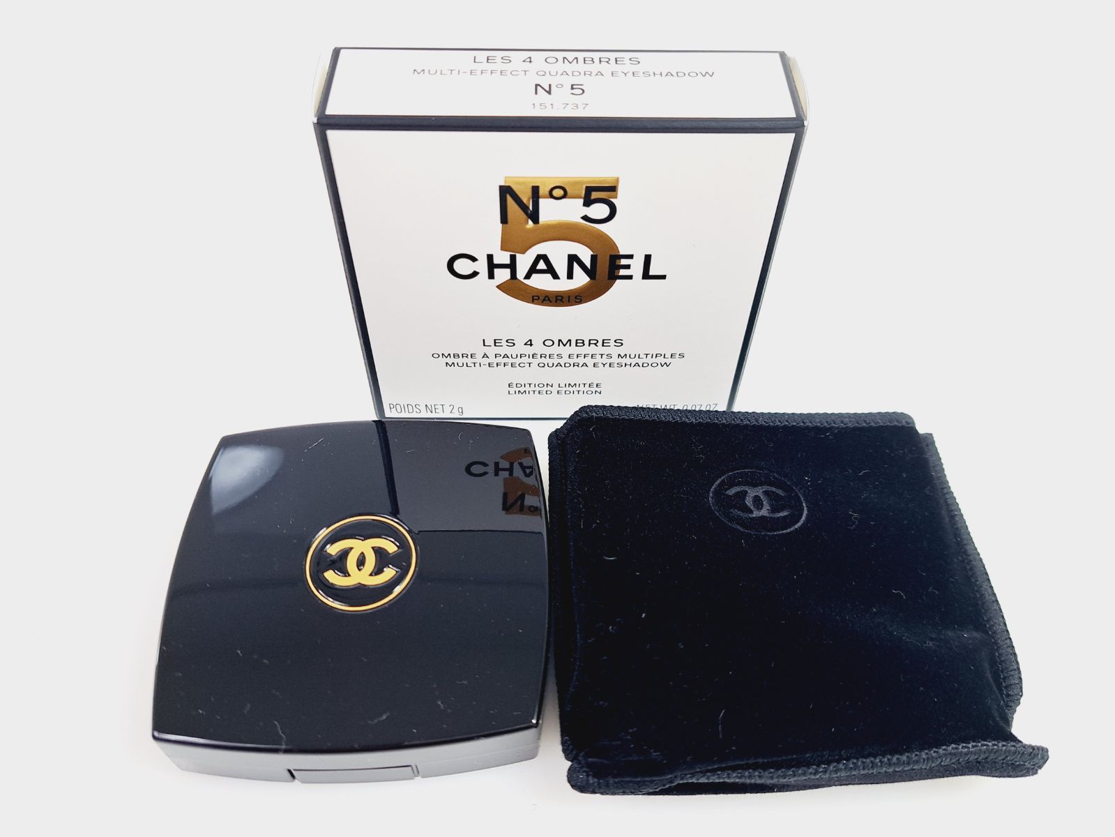 CHANEL LES 4 OMBRES No. 5 アイシャドウパレット ツイードに心躍る！ シャネルのアイシャドウパレット