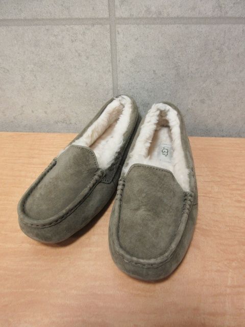 UGG アンスレー モカシン ブラック 黒（US7/24cm） UGG アグ モカシン