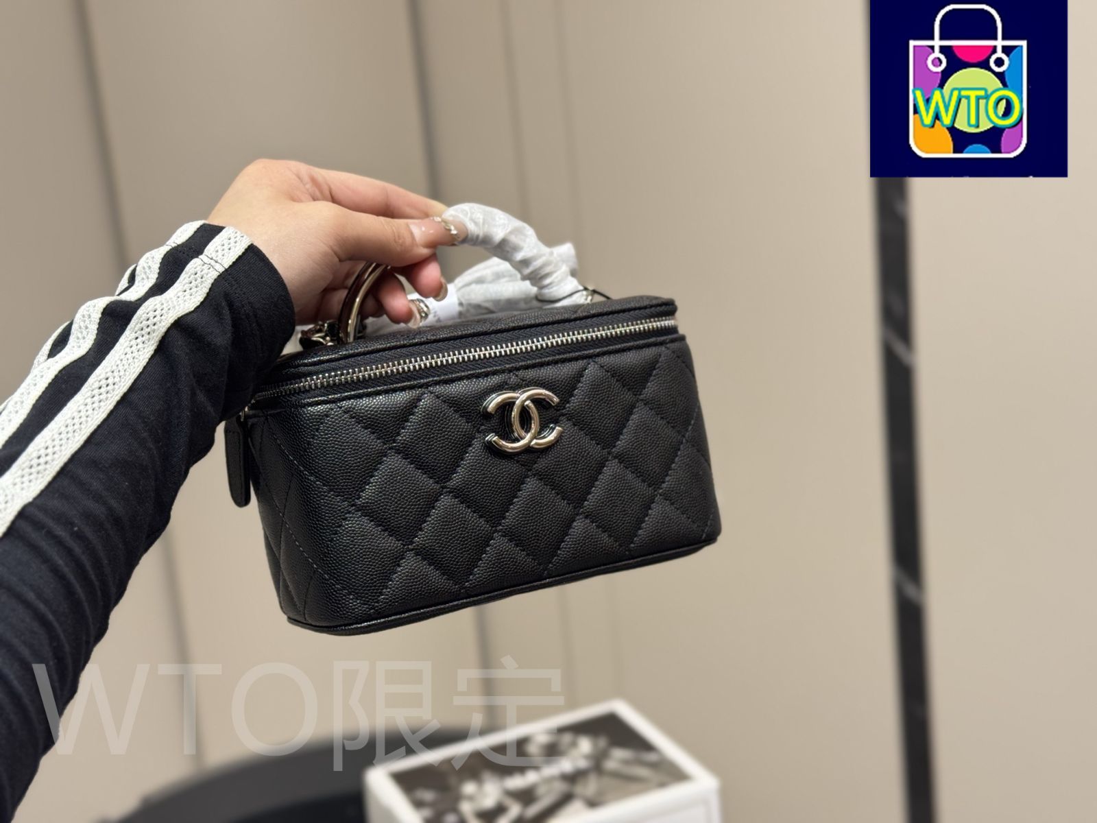 【長方形のデザイン◆】上品さが際立つ☆ CHANEL ボックスバッグ 今日特価】Chanel ボックスバッグ / 化粧ケース～最高の