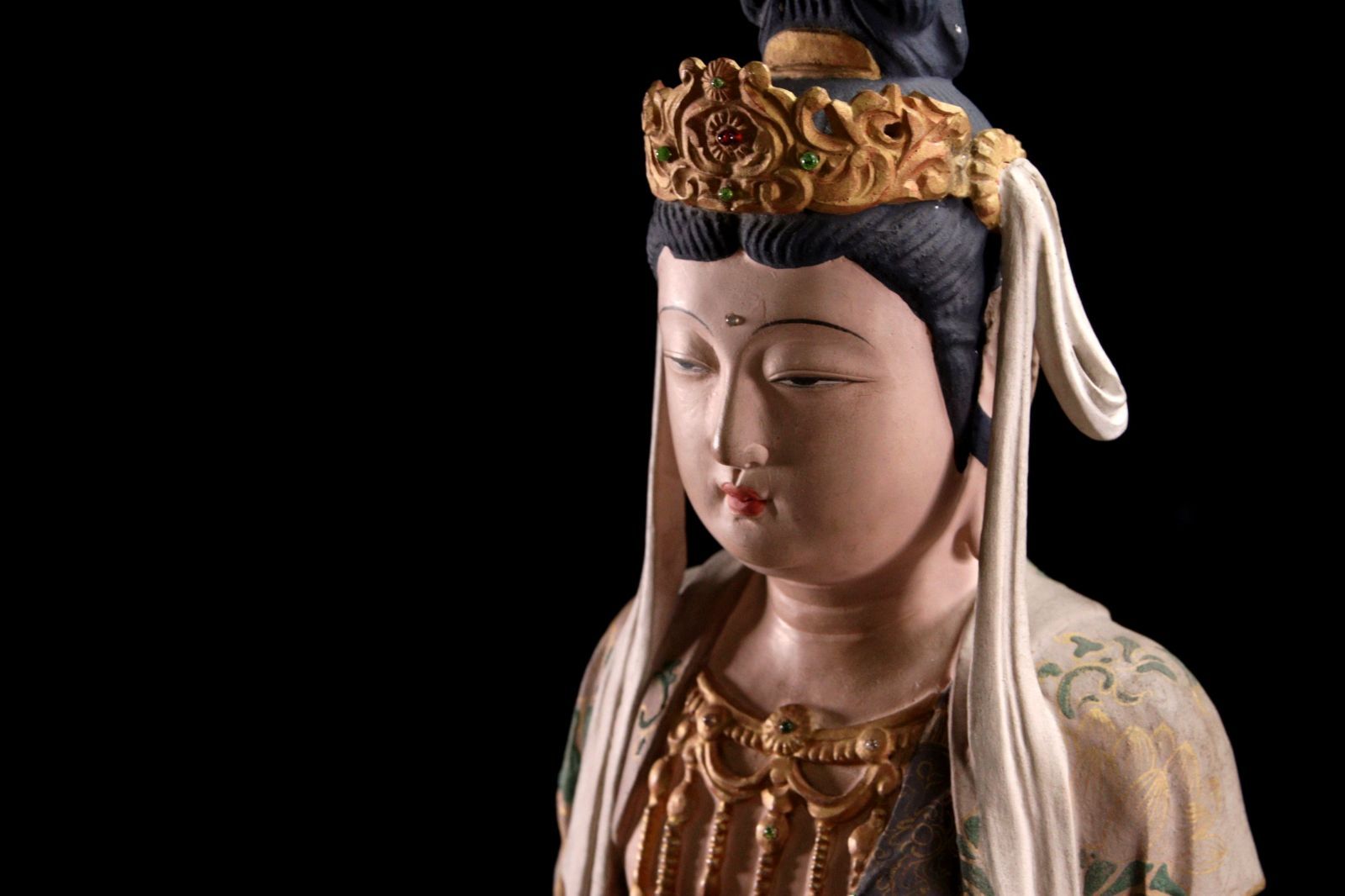 仏教美術 彩色 観音菩薩像 木彫(A705) 仏教美術 彩色 観音菩薩像 木彫(A705) 仏教美術 彩色 観音菩薩像