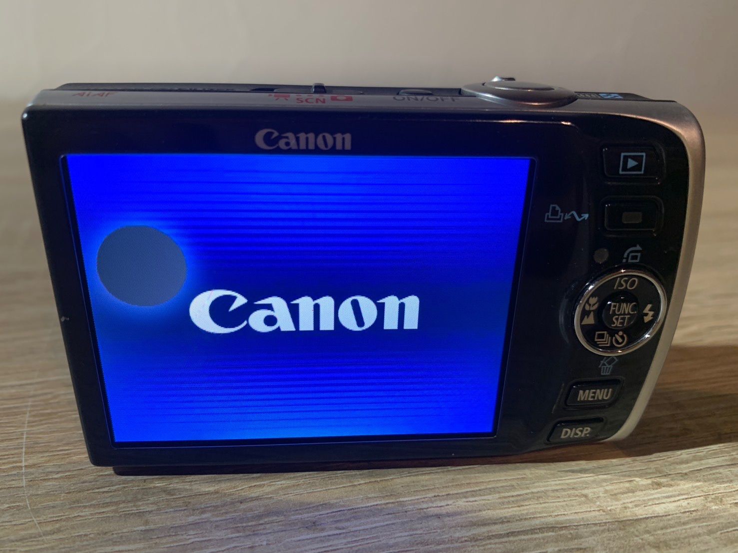 5986 Canon IXY DIGITAL 910 IS シルバー デジカメ ジャンク品