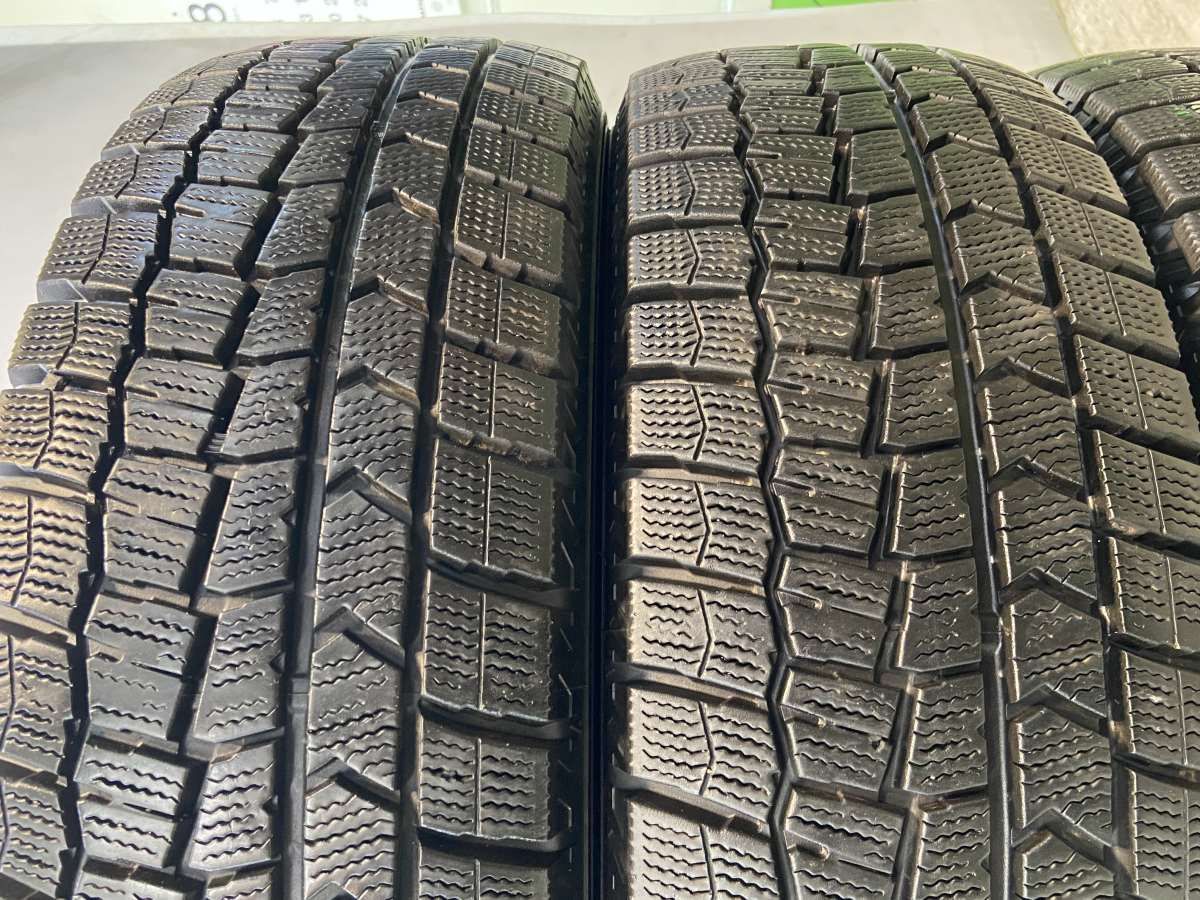 中古スタッドレスタイヤ 　195/65R15 4本　ダンロップWM02 195/65R15 ダンロップ ウィンターマックス WM02 中古タイヤ