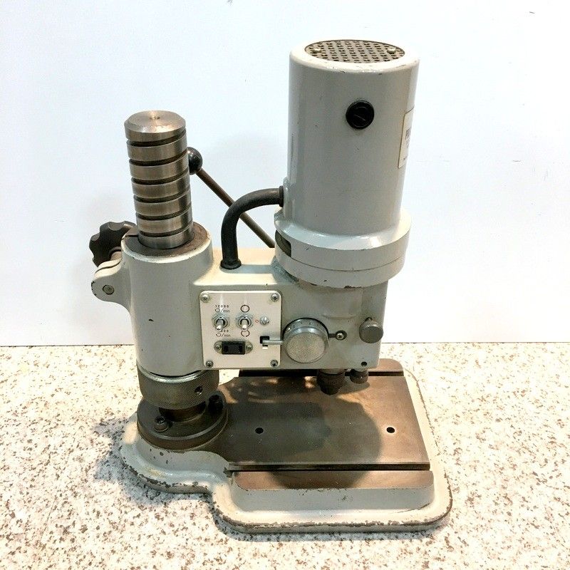 日本精密 高速精密卓上ボール盤 BDK-300 100V ハイスピードベンチドリル NIHON SEIMITSU △ DW2286