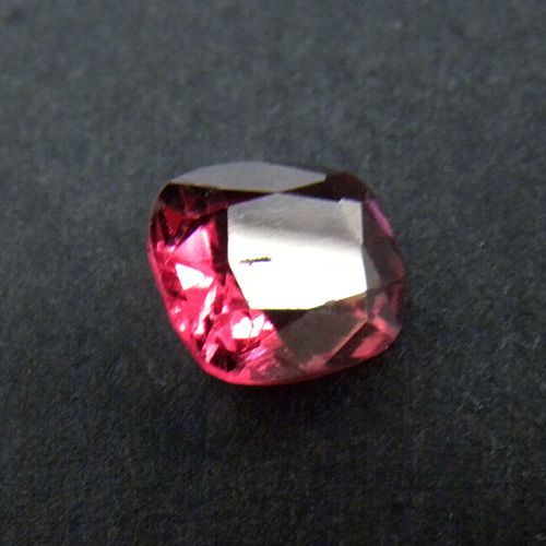 ロードライトガーネット 1.884ct ルース 裸石 一粒 一個 ソーティング