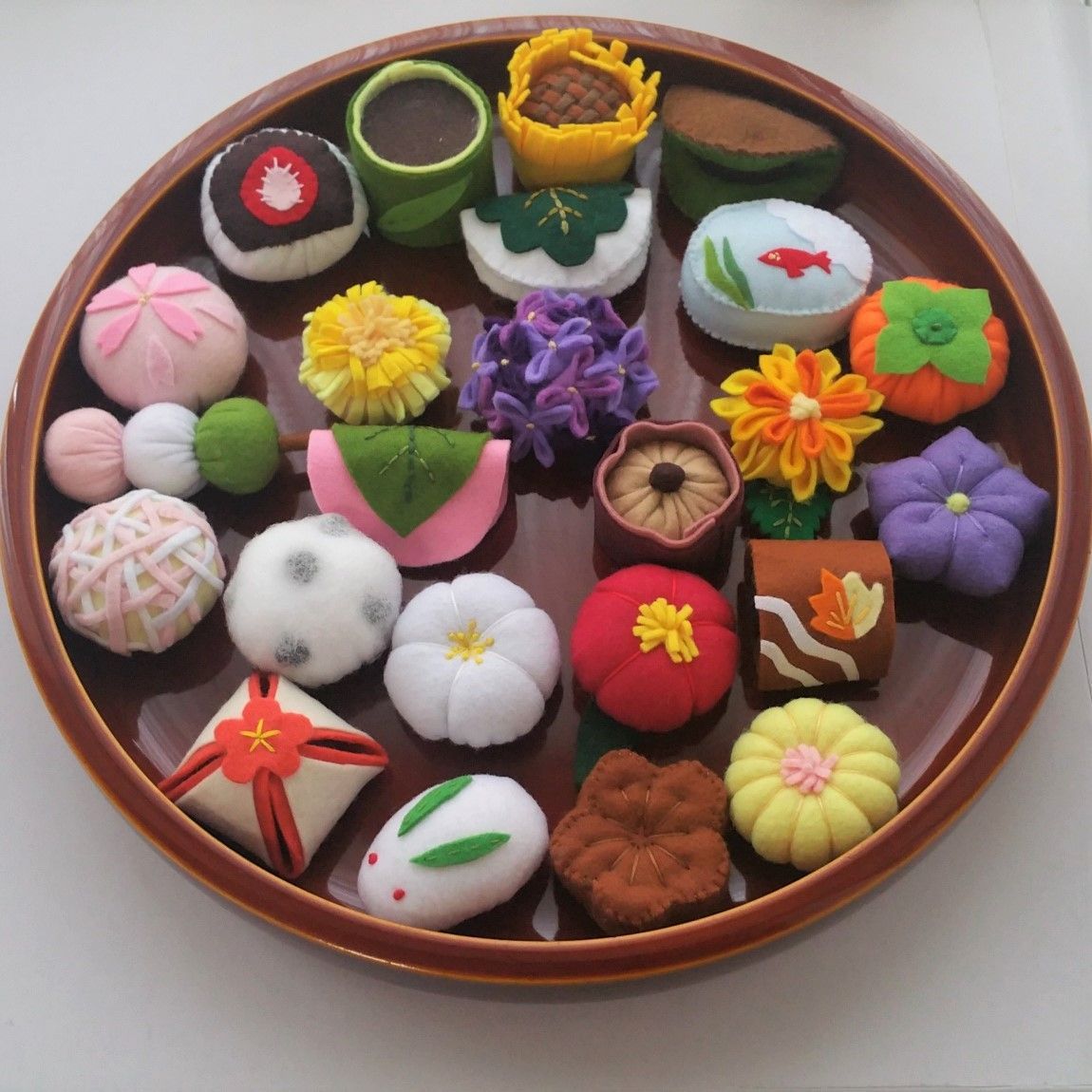 ★オーダーページ★羊毛フェルト製 和菓子4点セット【匿名配送】 フェルトの和菓子『四季』24個セット - メルカリ