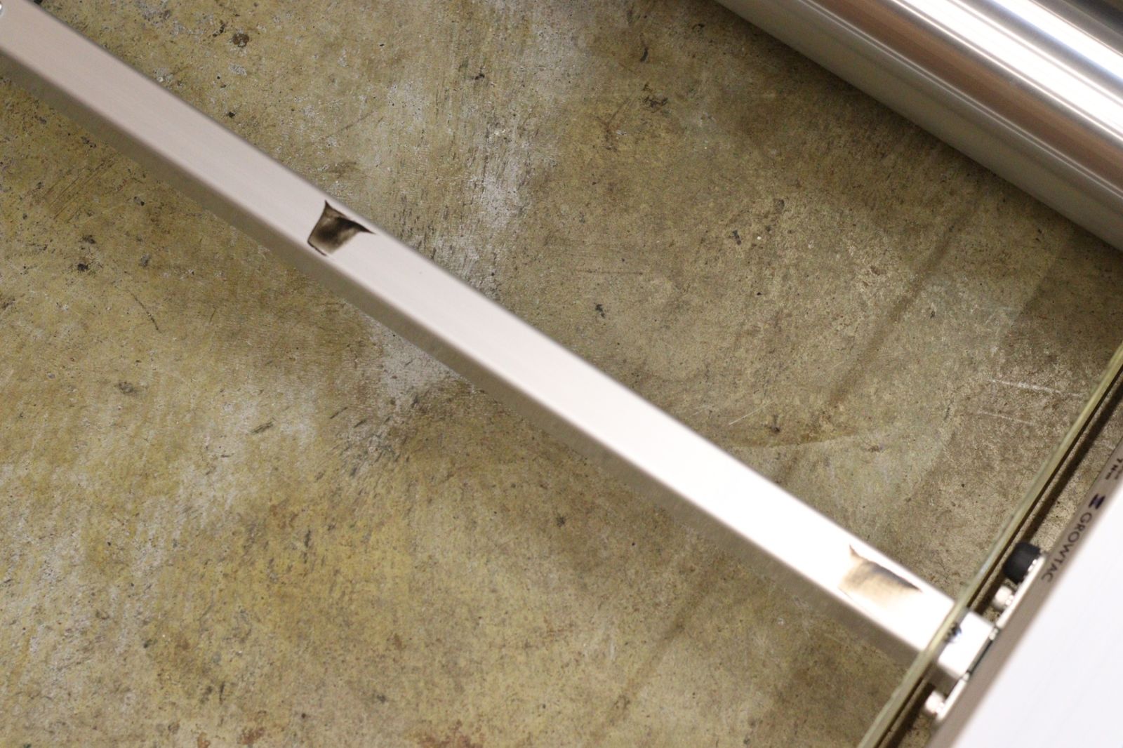 ローラー台 立川店