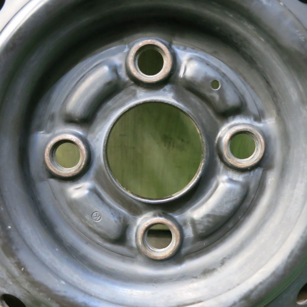 鉄チン　スチールホイール　13インチ 4J PCD100 4穴　ダンロップEC202 145/80R13 激安 4本SET】キャロウィン マルチPCD スチール 鉄ホイール 鉄チン LZ