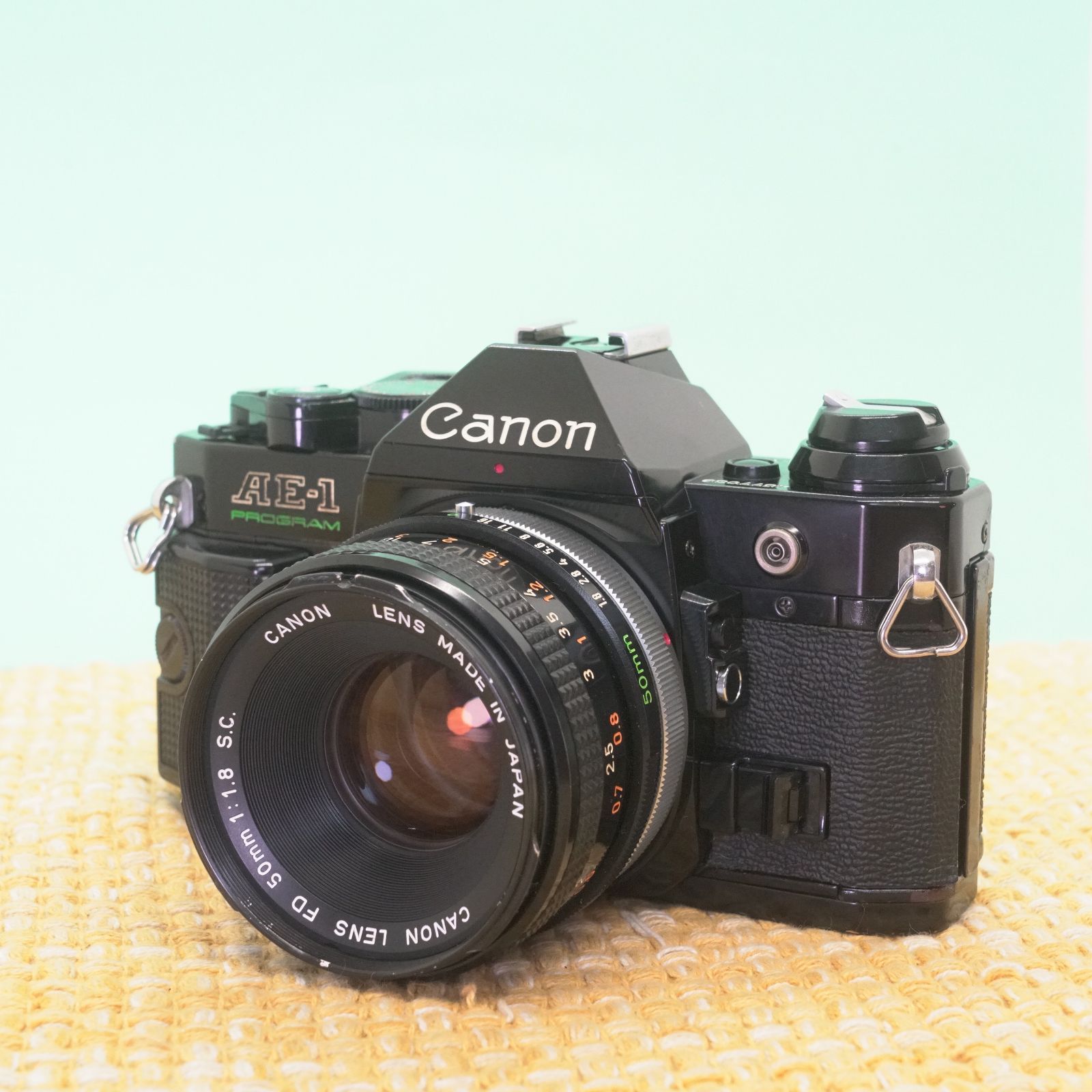 完動品◎Canon AE-1 プログラム x 50mm F1.8 フィルムカメラ-