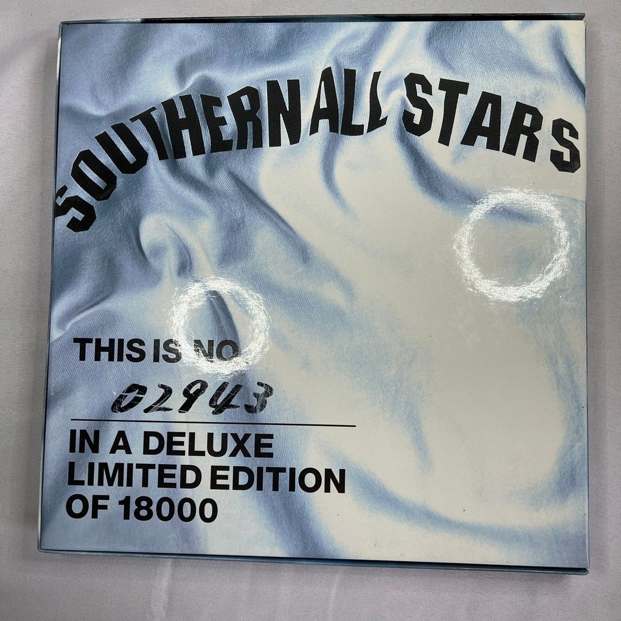 美品】限定版 サザンオールスターズ 茅ヶ崎ライブ 2000 写真集 18000部