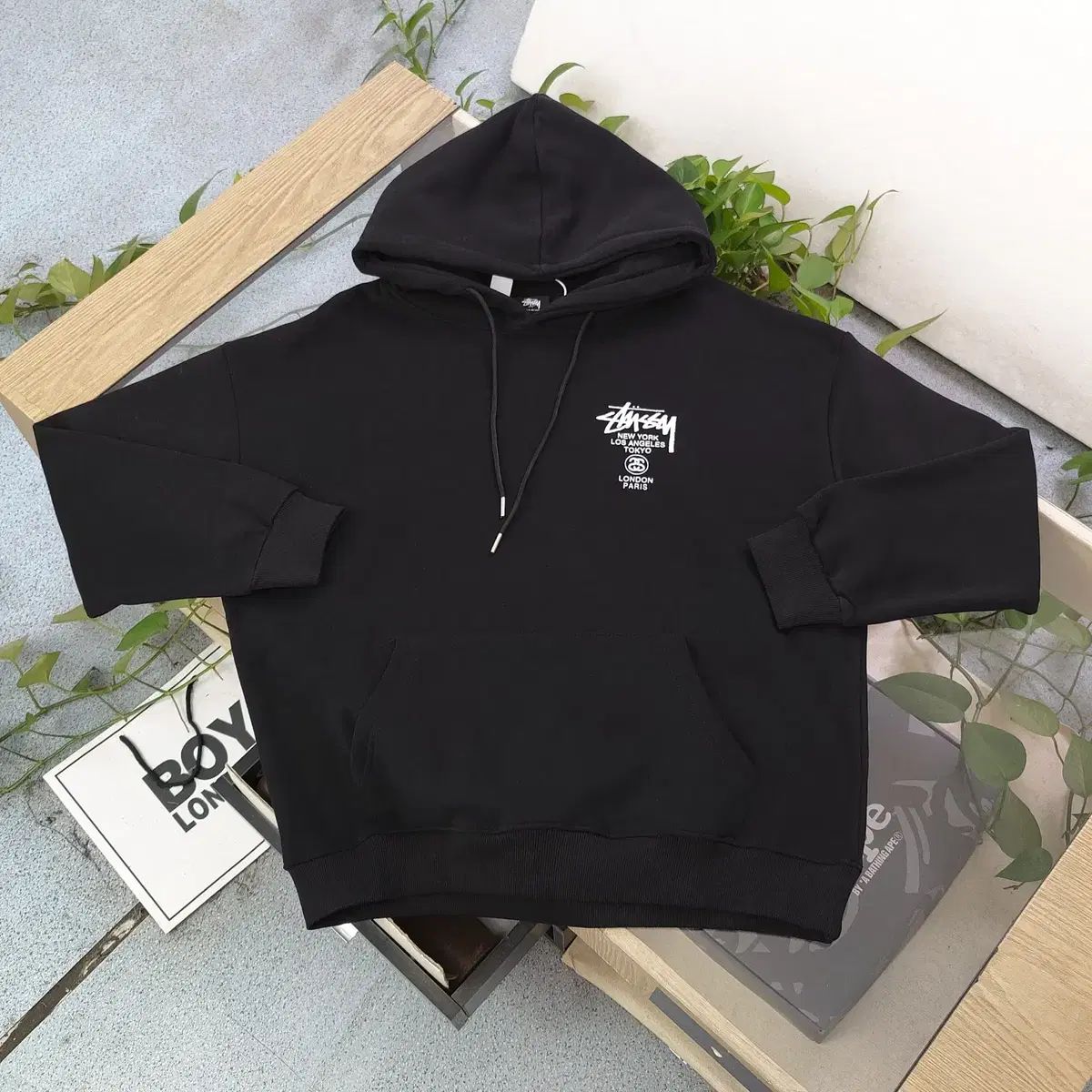 即完モデル‼︎】【USA製】STUSSY☆ワールドツアー パーカー C806