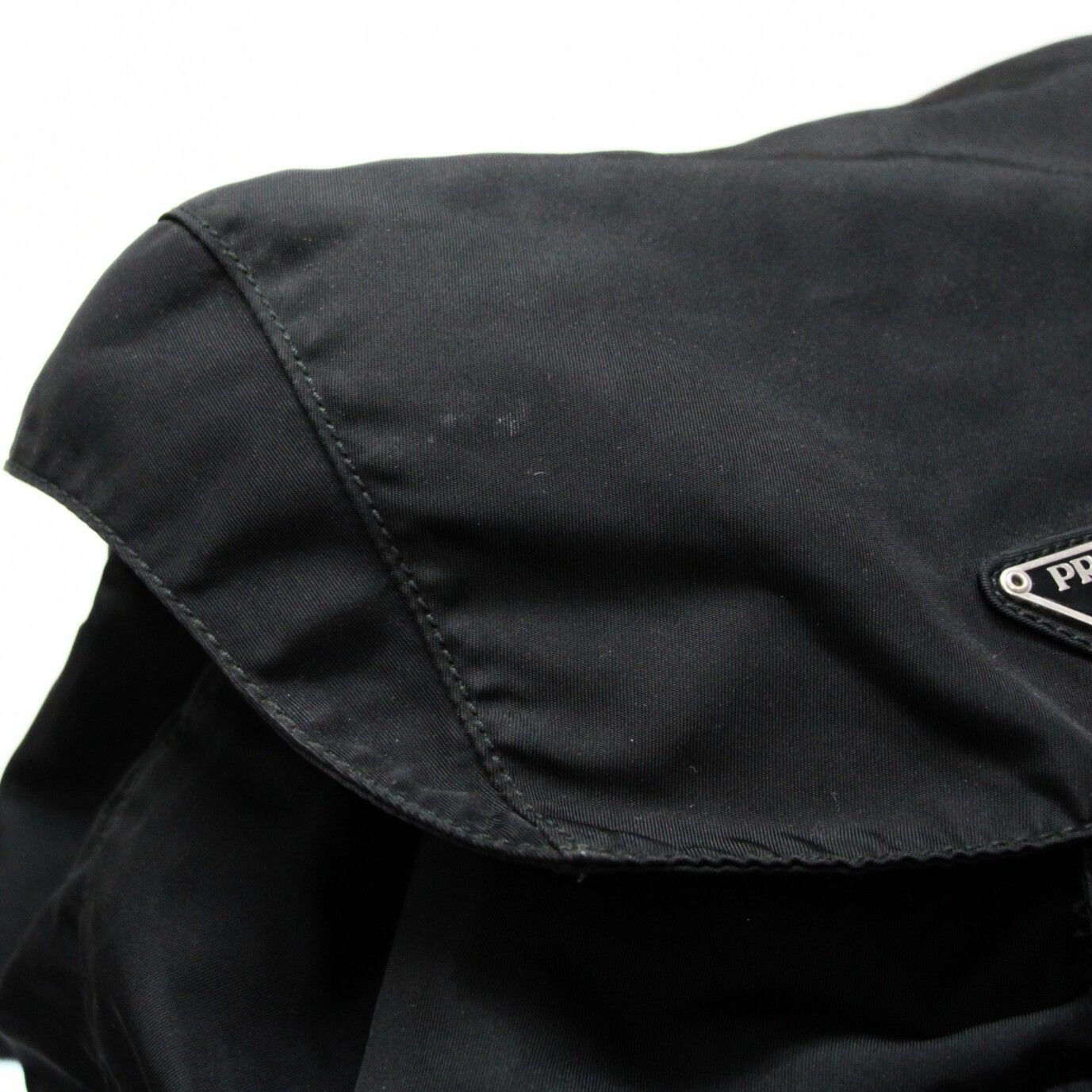 美品 プラダ PRADA 三角ロゴ リュックサックWポケット ナイロン 黒 PRADA プラダ ナイロンリュック 黒 三角ロゴ