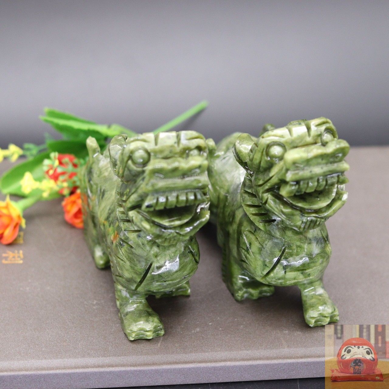 翡翠 彫り物 骨董品 縁起物 厄祓い A3780】翡翠彫刻 双魚 置物 縁起物 天然石 鑑賞石 細密細工彫刻