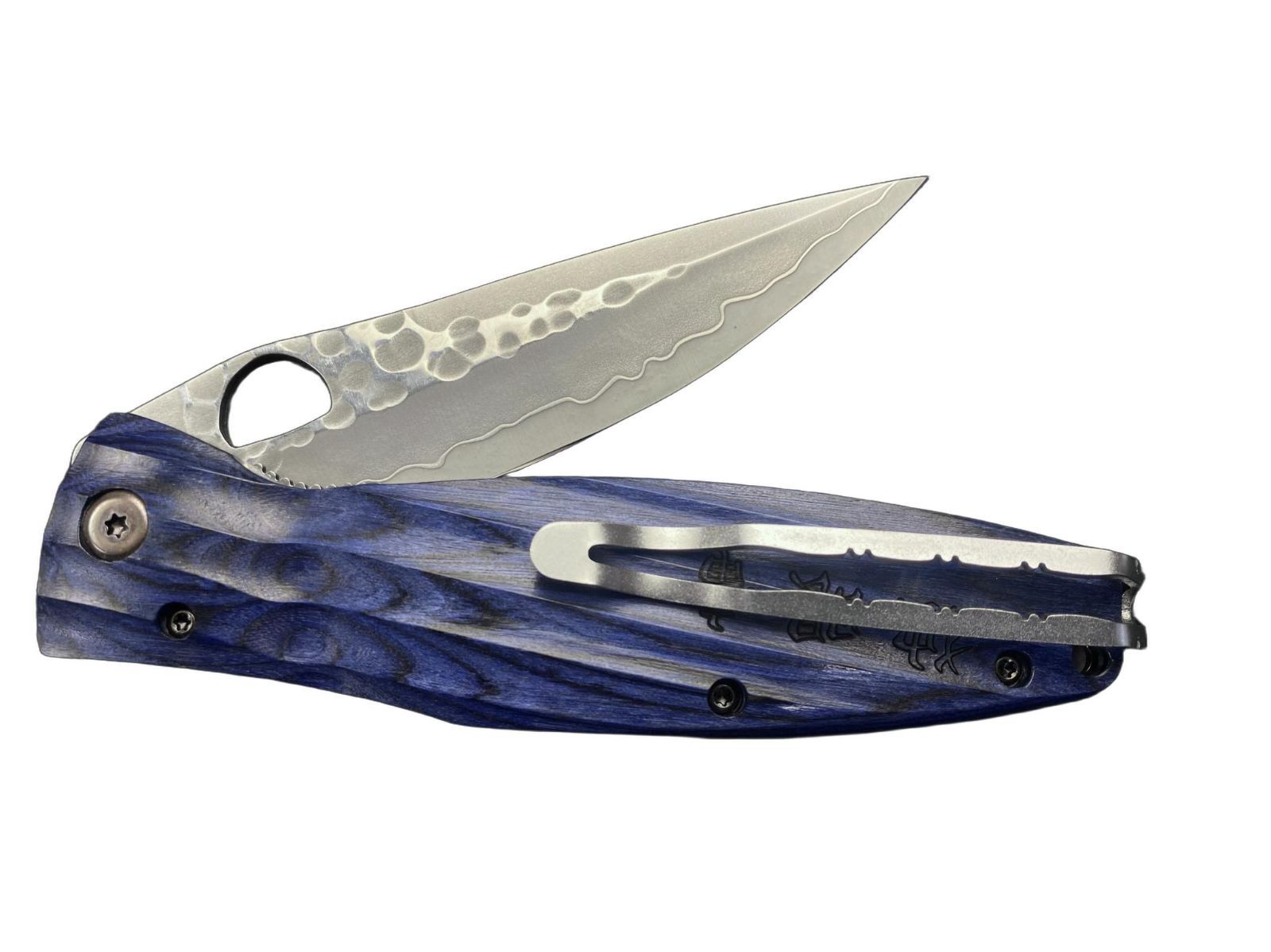 MCUSTA エムカスタ