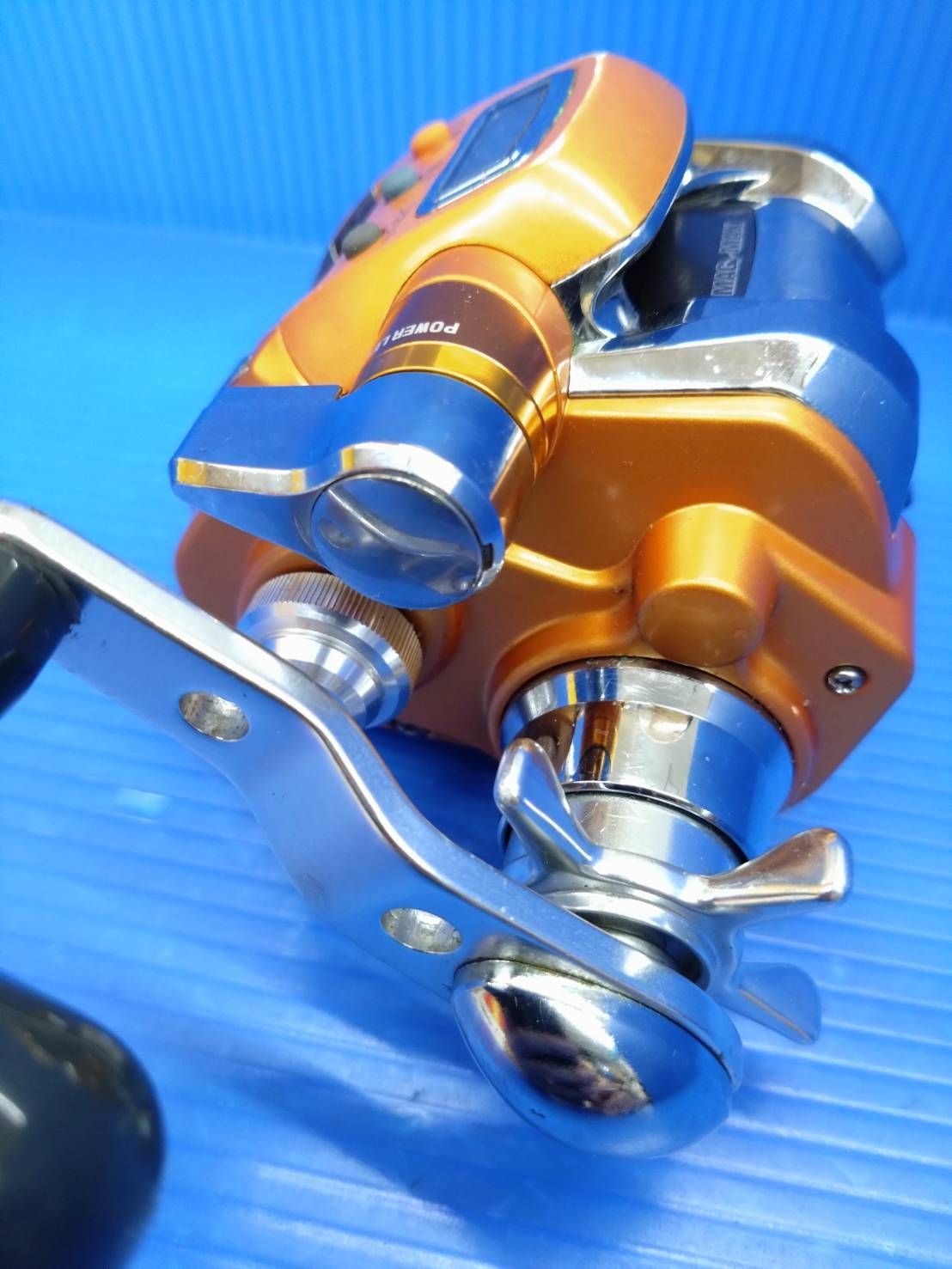 只今タイムセール中。 日本製 ダイワ 07シーボーグ 150S 電動リール 右巻き 巻上距離101.3㎞ 使用時間37.1ｈ コードなし 駆動 済み 03 最安価に挑戦！