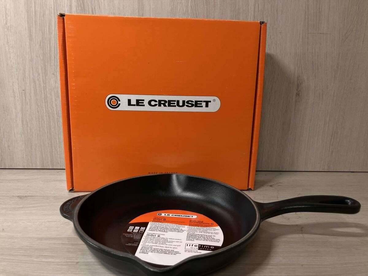 Le Creuset レッド 鋳鉄製 ホーロー フライパン スキレット20cm ル