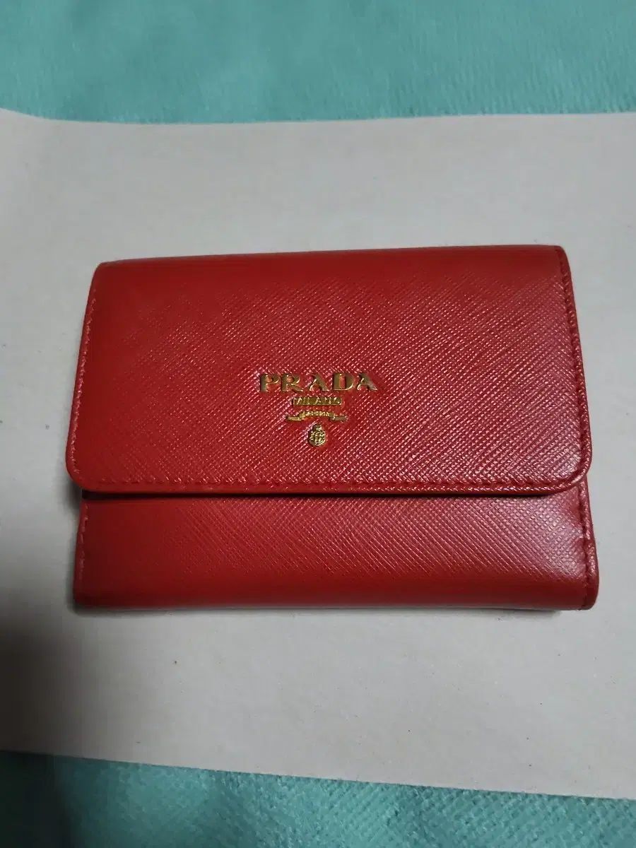 PRADA プラダ レッド サフィアーノ 財布