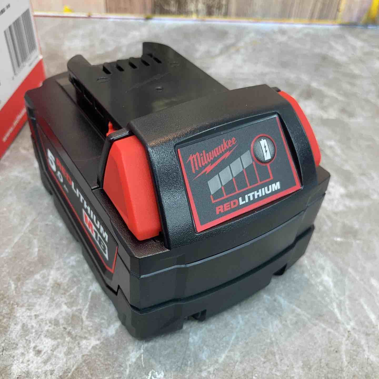 Milwaukee ミルウォーキー 18Vバッテリー M18B5JP 八潮店 BRIGHTFACE_UK