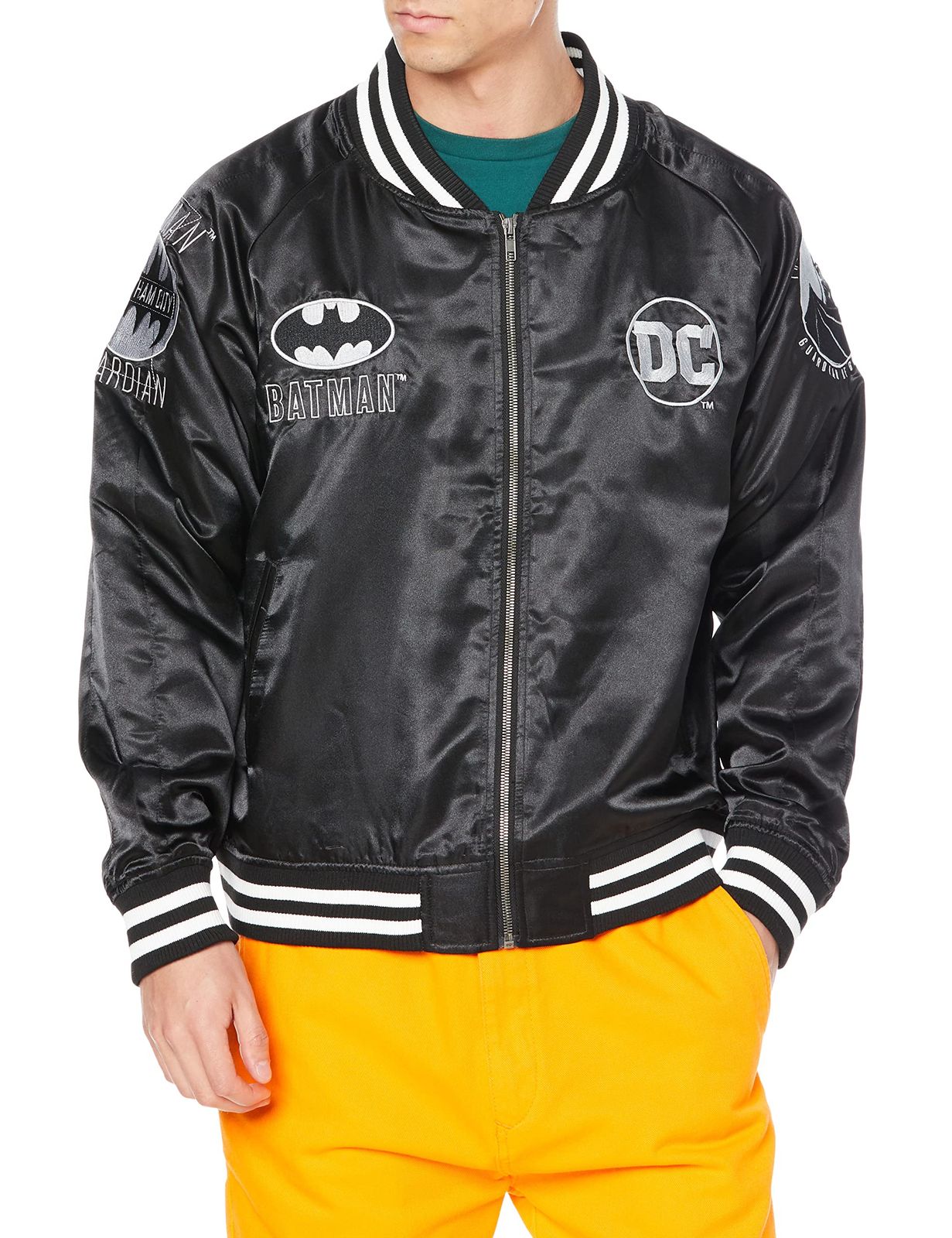 [丸眞] スカジャン(L) ダークナイトバットマン バットマン 胸囲 平置きで約58cm 袖丈 約63cm 着丈 約58cm [バットマン]