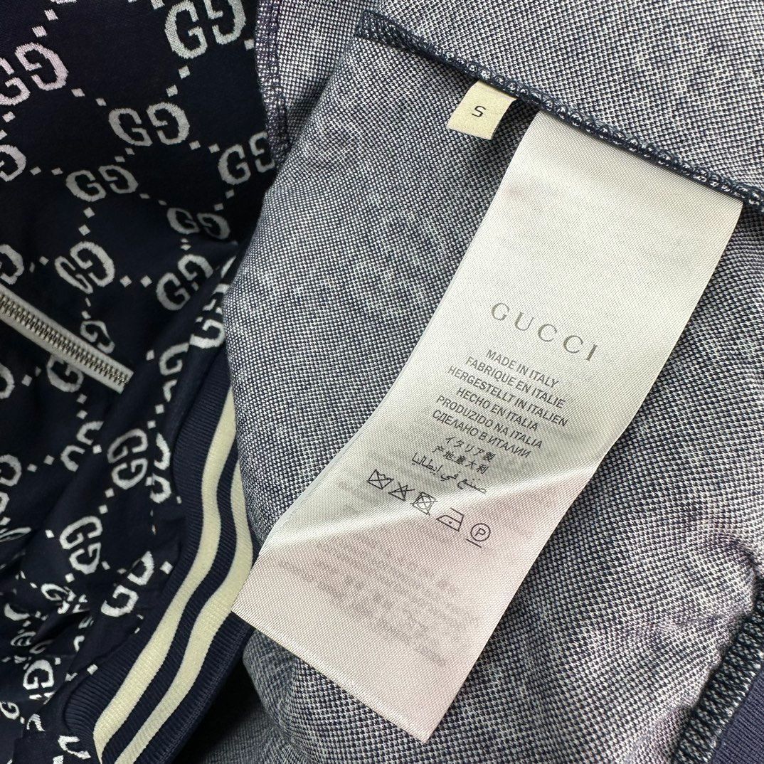 GUCCI ジップアップジャケット サイズ10 本日限定特価】Gucci メンズ＆レディース ジップアップ