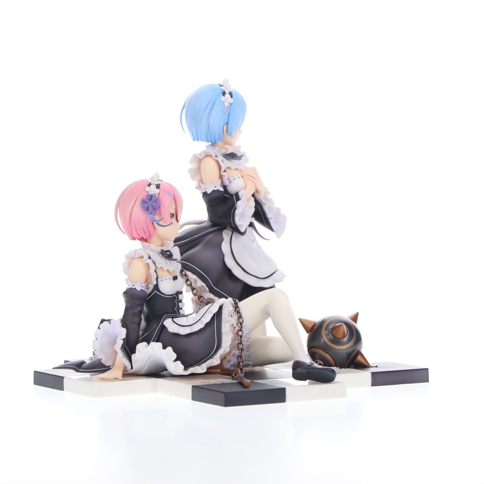 Re：ゼロから始める異世界生活 ラム＆レム特 製台座コンプリートセット Ver. Amazon.co.jp: Re:ゼロから始める異世界生活 ラム＆レム 特製