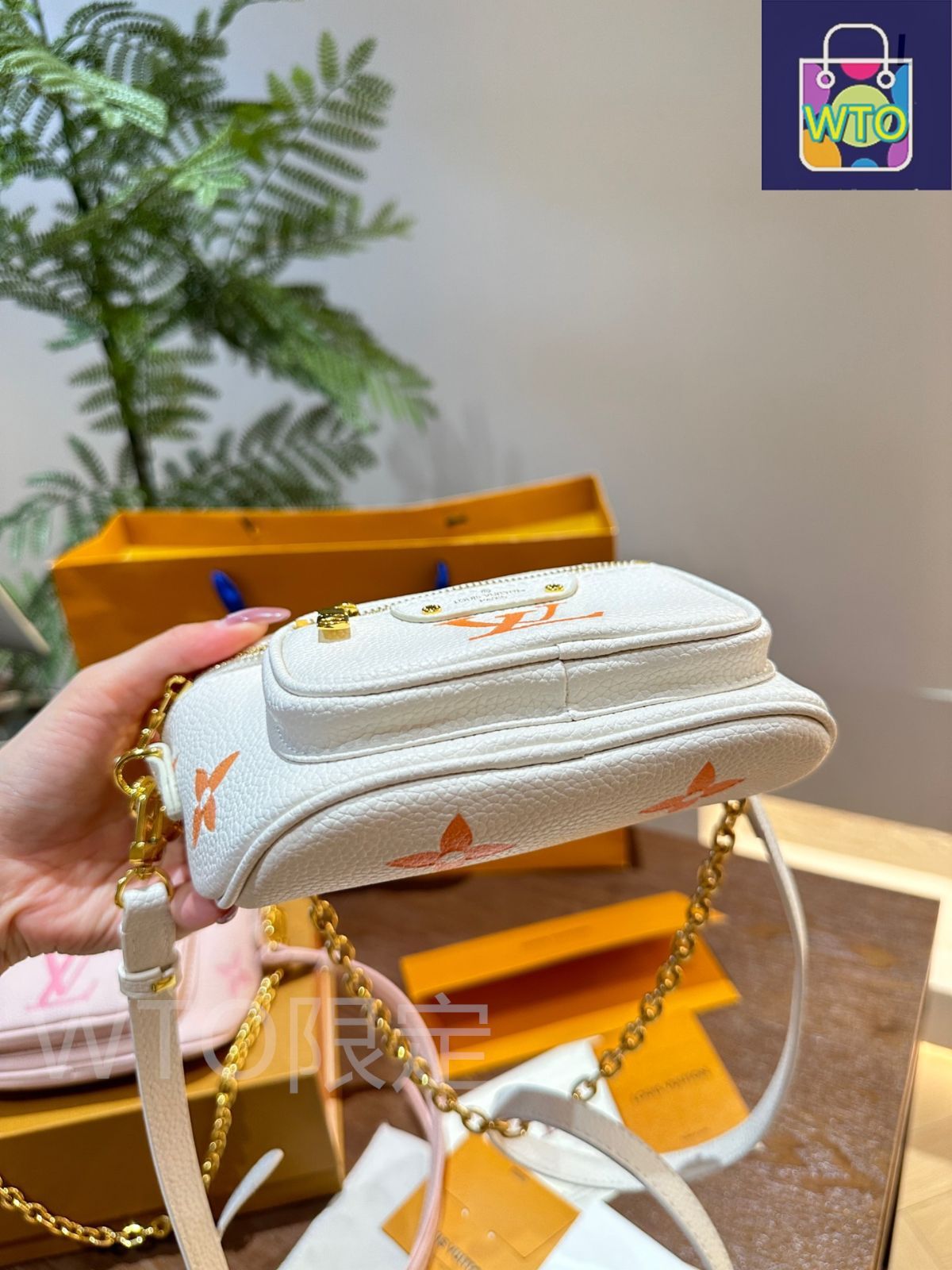 Louis Vuitton 今日 Mini Bumbag ハンドバッグ 在庫の な価格です -WT0輸入 NEXPOTALLINN_EU