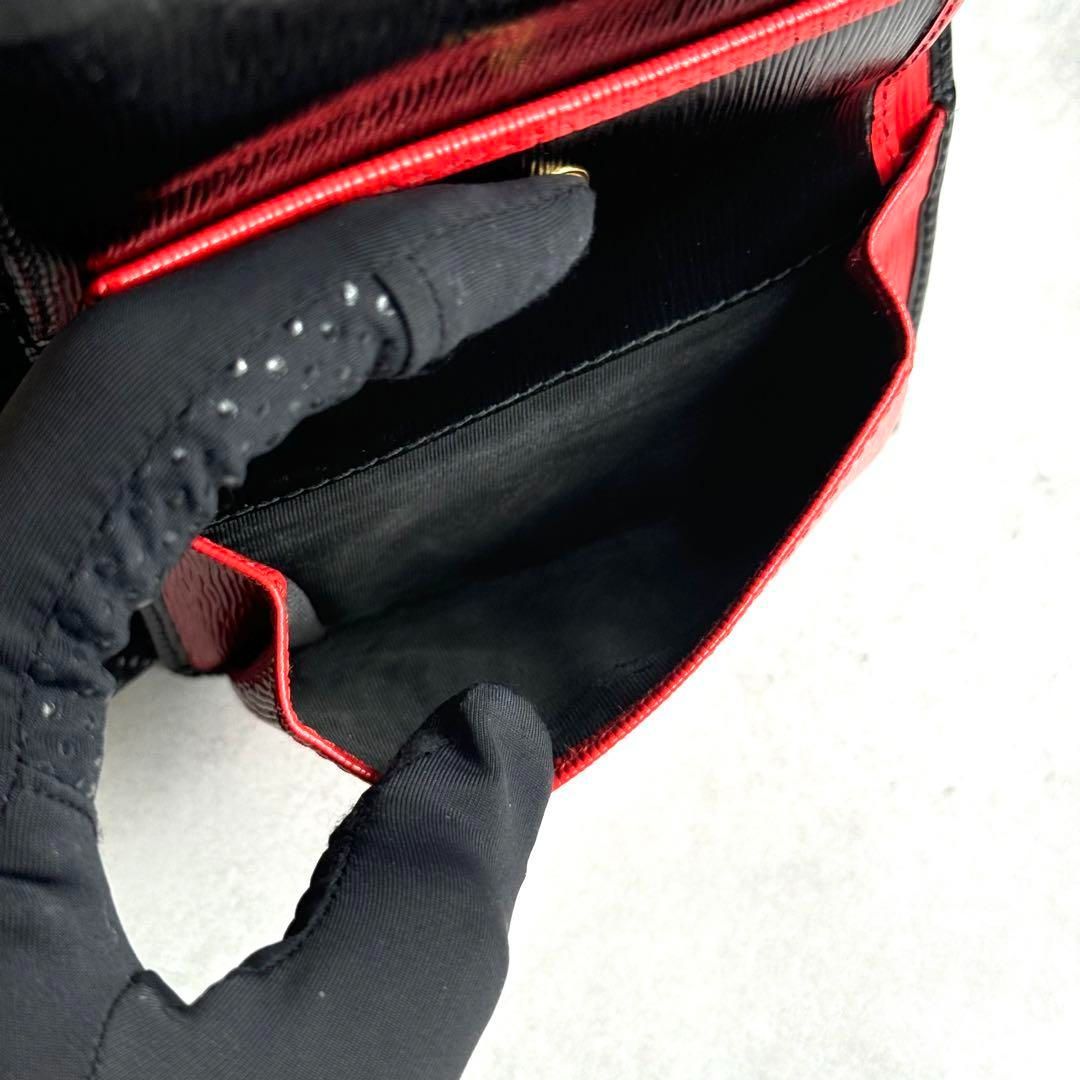 【新品未使用】プラダ ヴィッテロムーブ マルチカラー コンパクト財布 付属品完備 ≫美品≪ / PRADA プラダ ヴィッテロムーブバイカラーコンパクト
