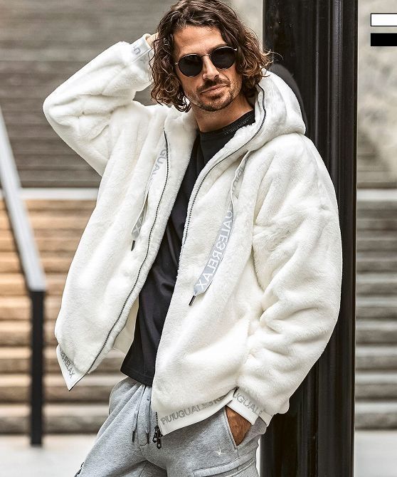 ファーブルゾン ウノピゥウノウグァーレトレ リラックス 1piu1uguale3