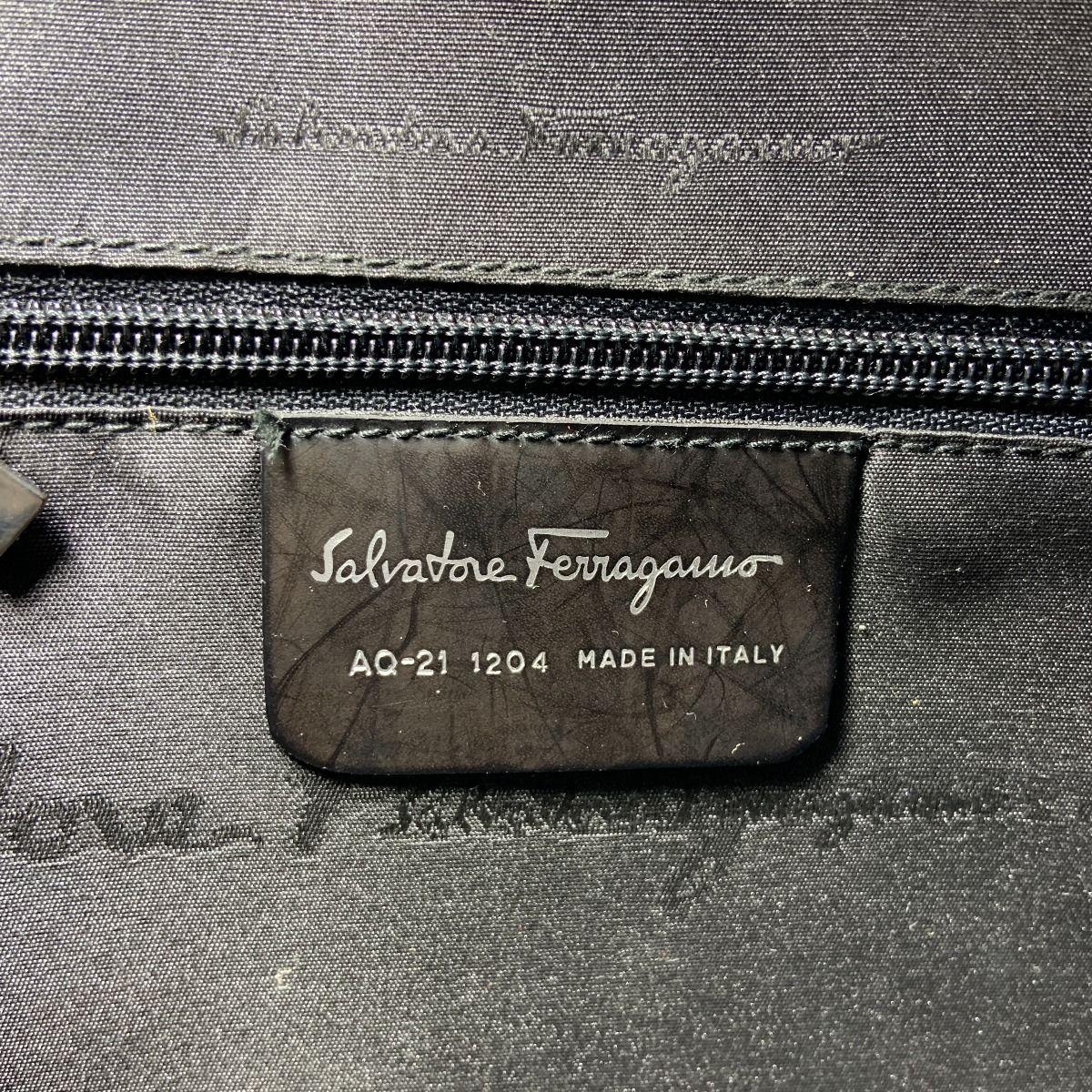 〇〇Ferragamo フェラガモ ハンドバッグ AQ-21 1204 ブラック