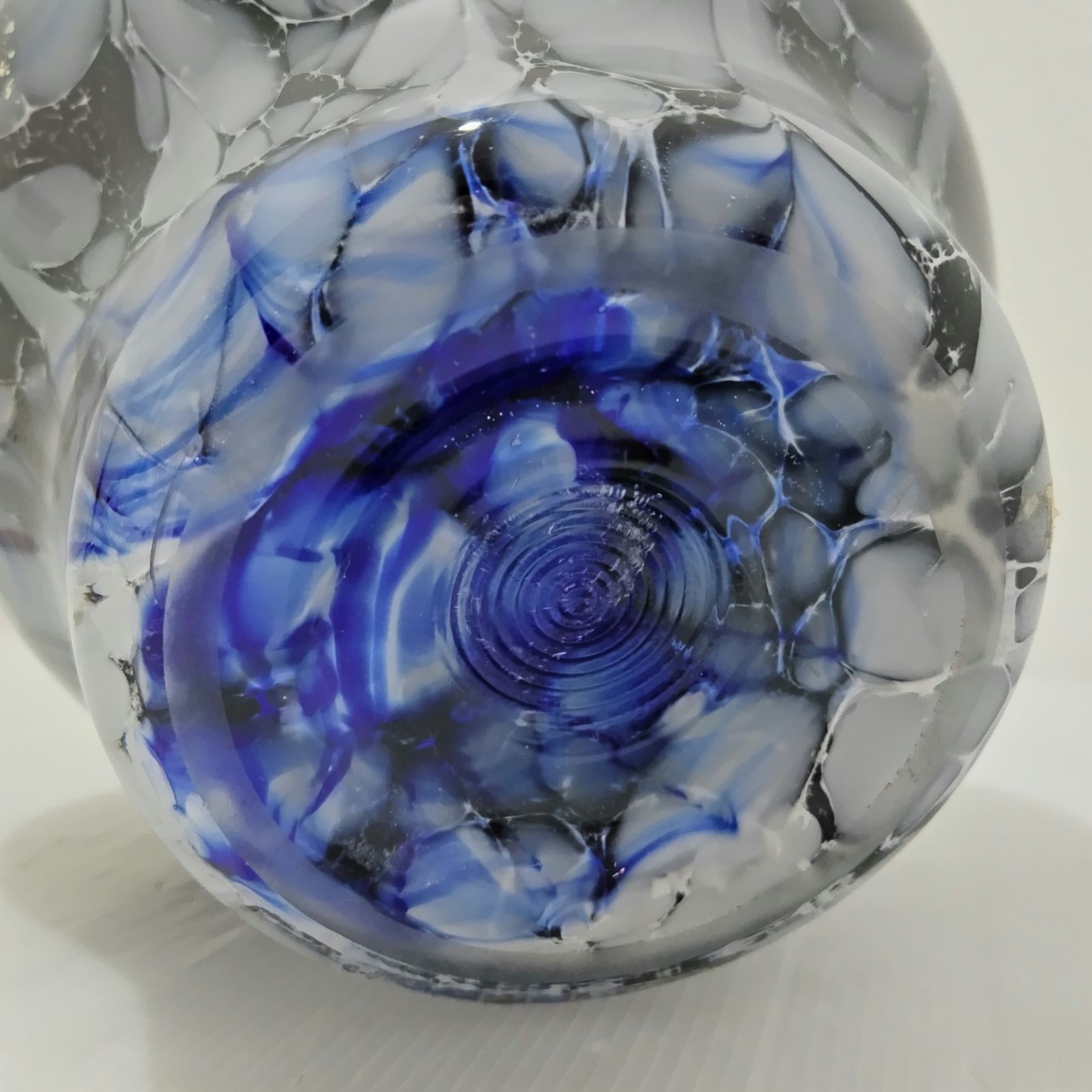 D(0508i10) T.G.K PINE GLASS 東海硝子 花瓶 花器 フラワーベース 花入 花生 置物 インテリア ガラス  直径(最大)20cm×高さ26cm