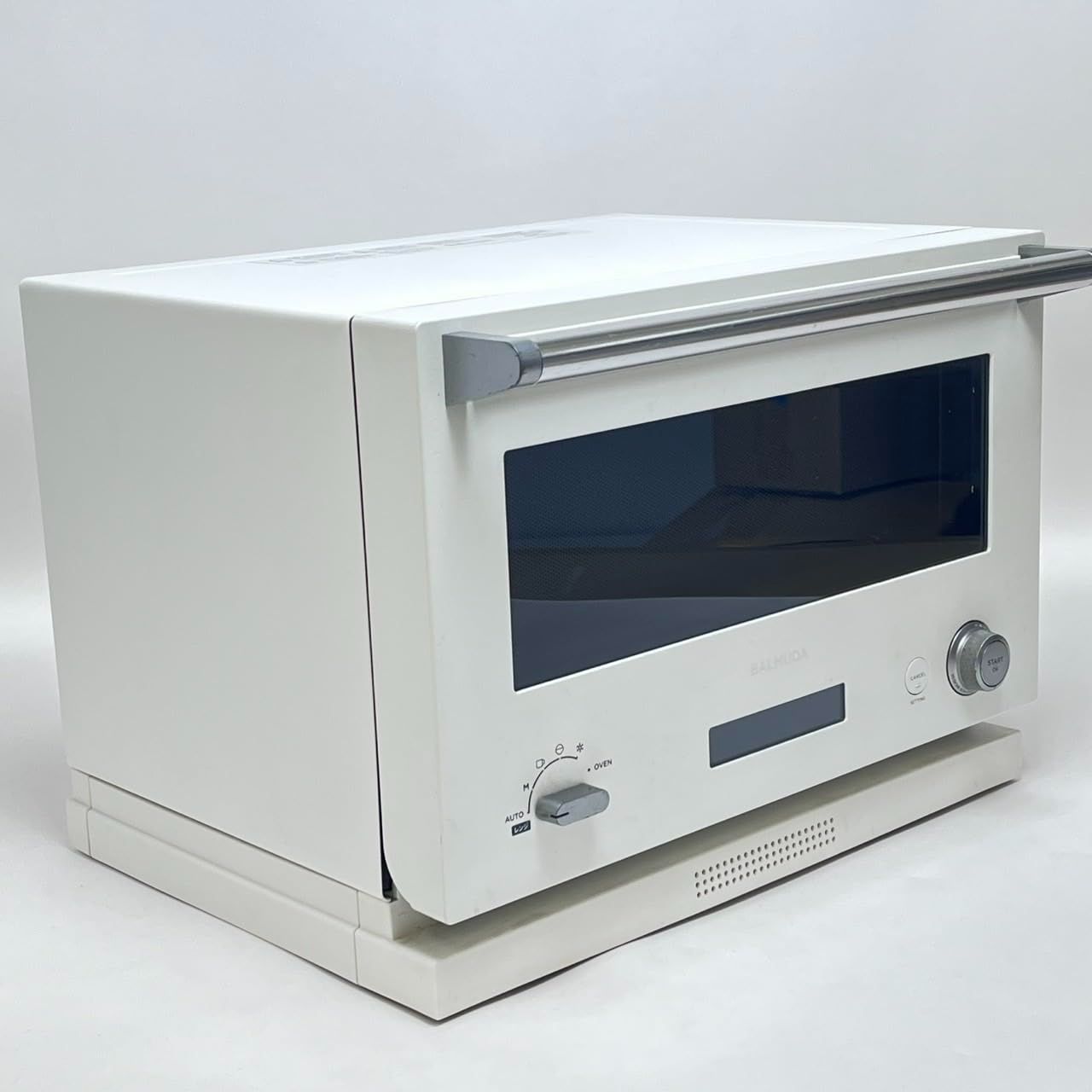 限定価格！ バルミューダ オーブンレンジ ホワイト 角皿2枚】BALMUDA