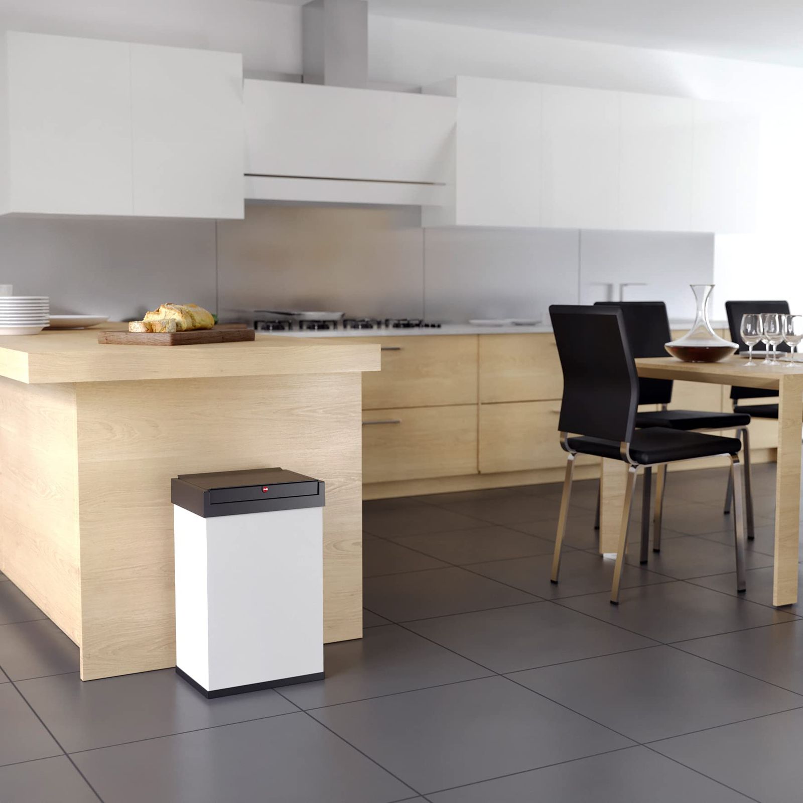 ニュービッグボックス ハイロ Hailo 40 L ホワイト