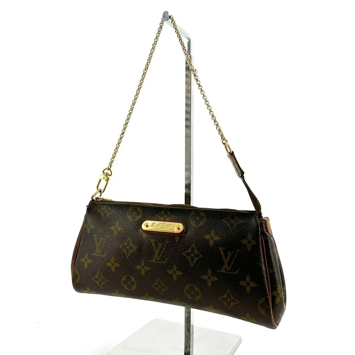 Louis Vuitton ルイヴィトン モノグラム エヴァ クロスバッグ