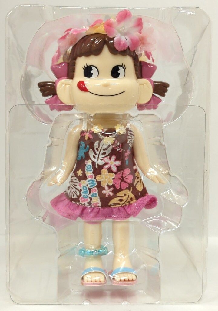 不二家 ペコちゃんアロハワールド人形 ハワイアンフラ - メルカリ