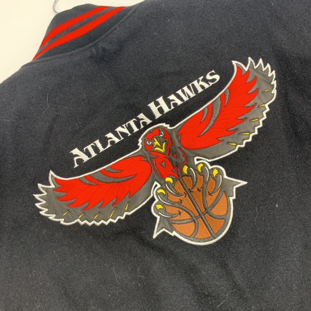 NBA アトランタホークス Atlanta Hawks 5XL スタジアムジャンパー メルトン スタジャン ブラック Jeff Hamilton  ジェフハミルトン□FA122 - メルカリ