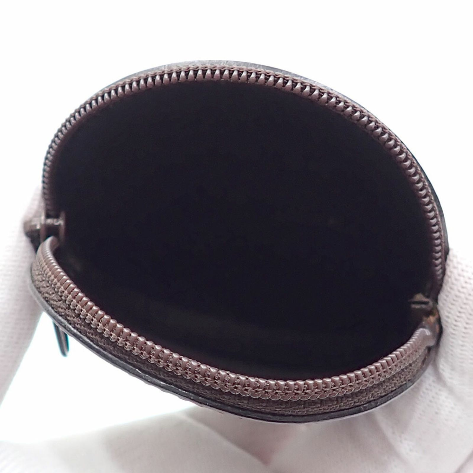 ロエベ Loewe