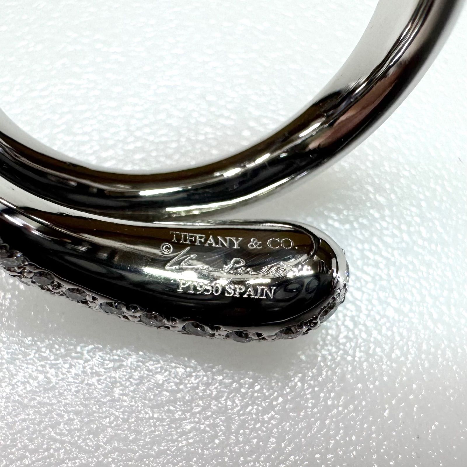 希少 Tiffany &Co. pt950 エロンゲイテッド ティアドロップ 