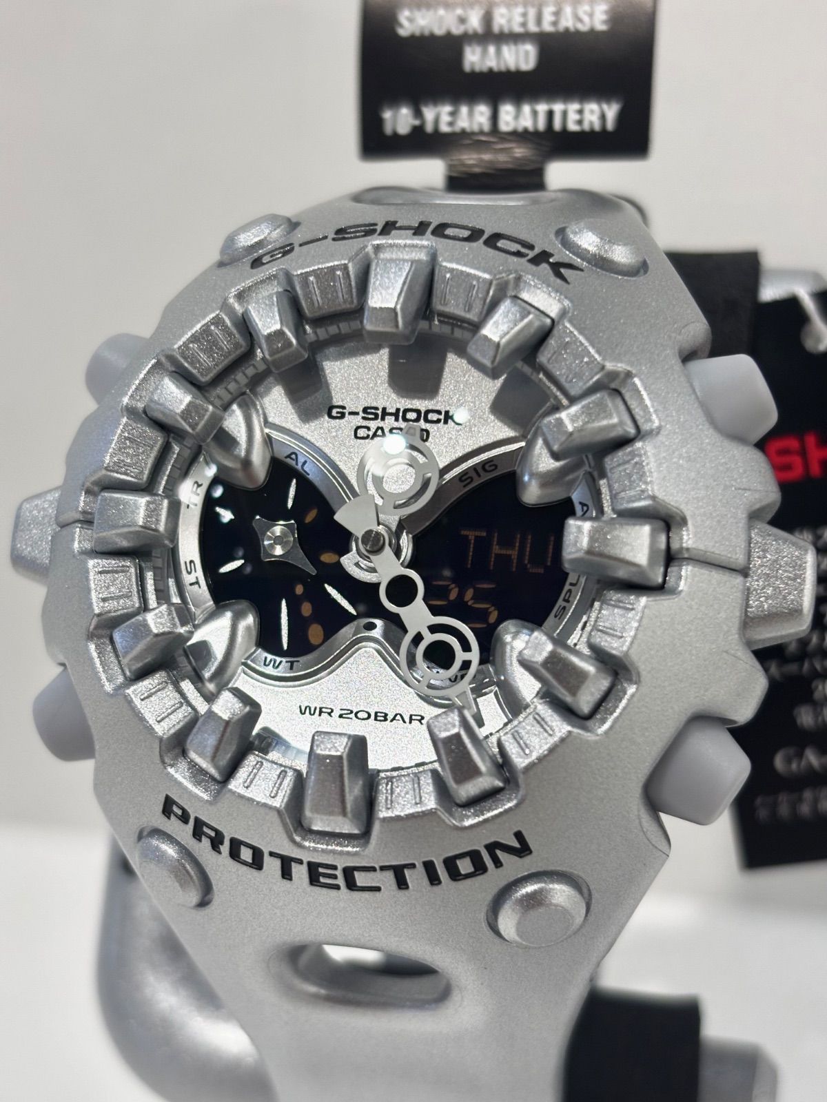 新品正規品】G-SHOCK GA-V01シリーズ (シルバー) GA-V01A-8AJF