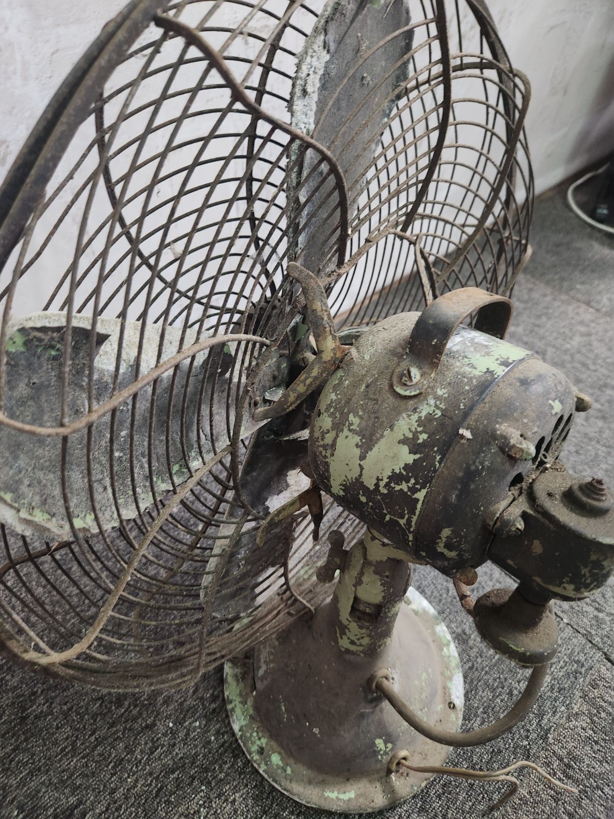 芝浦製作所 扇風機 レトロ 鉄製 アンティーク ヴィンテージ