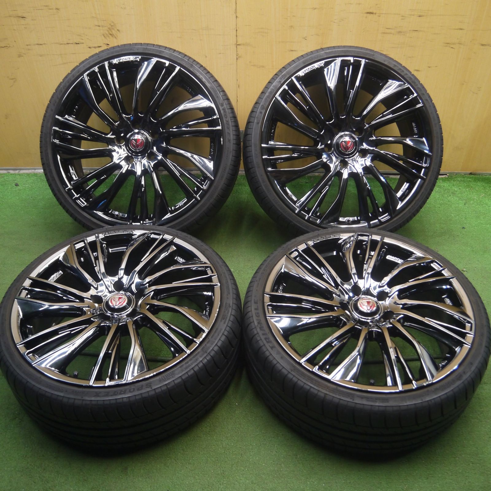 中古新車外し 一本パンクあり未修理四本セット はみ出