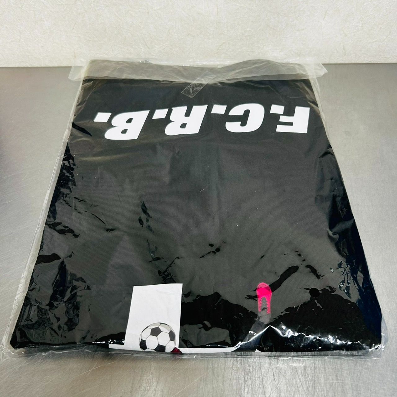 ブルーロック F.C.Real Bristol 千切豹馬 ロングTシャツ L サイズ 缶 