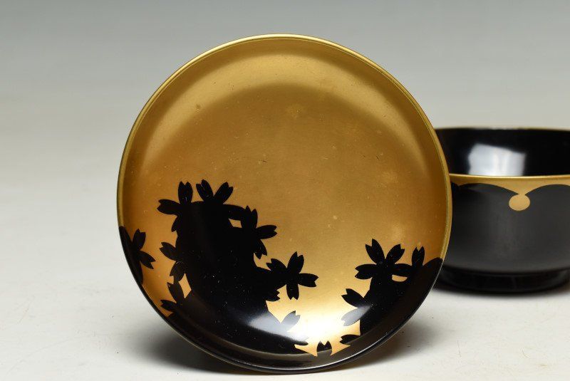 蒔絵　吸物椀　12客　漆器 吸物椀 箔つた蒔絵 黒 漆塗り 12-00505 漆器の井助