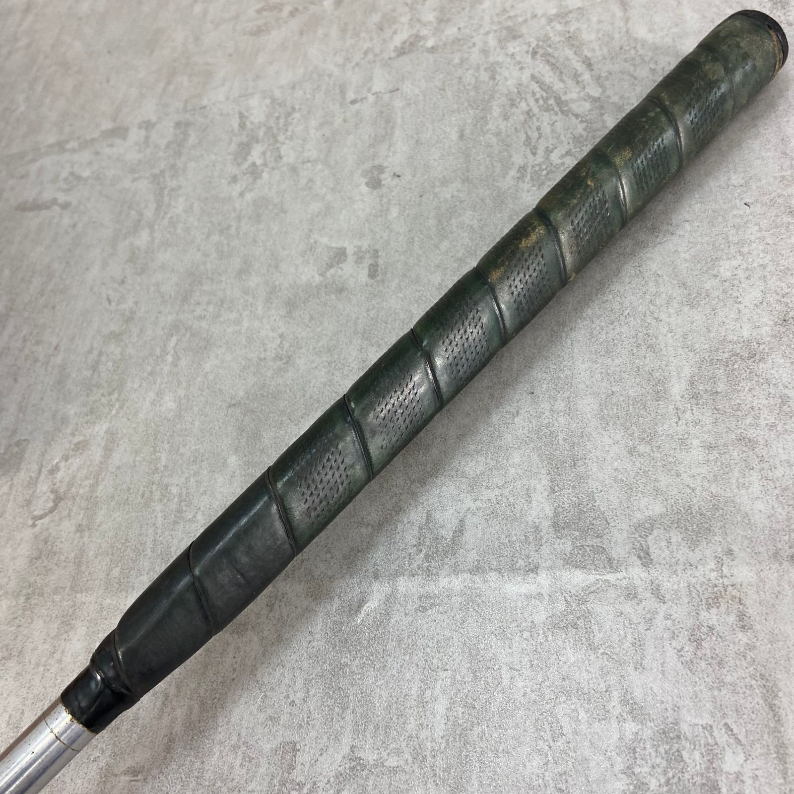 Acushnet　アクシネット　BULLS　EYE　ブルズアイ　メンズゴルフパター　スチール　右利き用　PT　ピン型　35インチ　508g Acushnet アクシネット BULLS EYE ブルズアイ メンズゴルフ