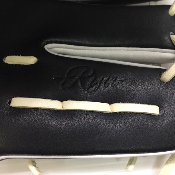 中古品 リュウ GLOVE STUDIO RYU 軟式 内野手用グローブ 1392 中古品 リュウ GLOVE STUDIO RYU 軟式 内野手用グローブ 1392