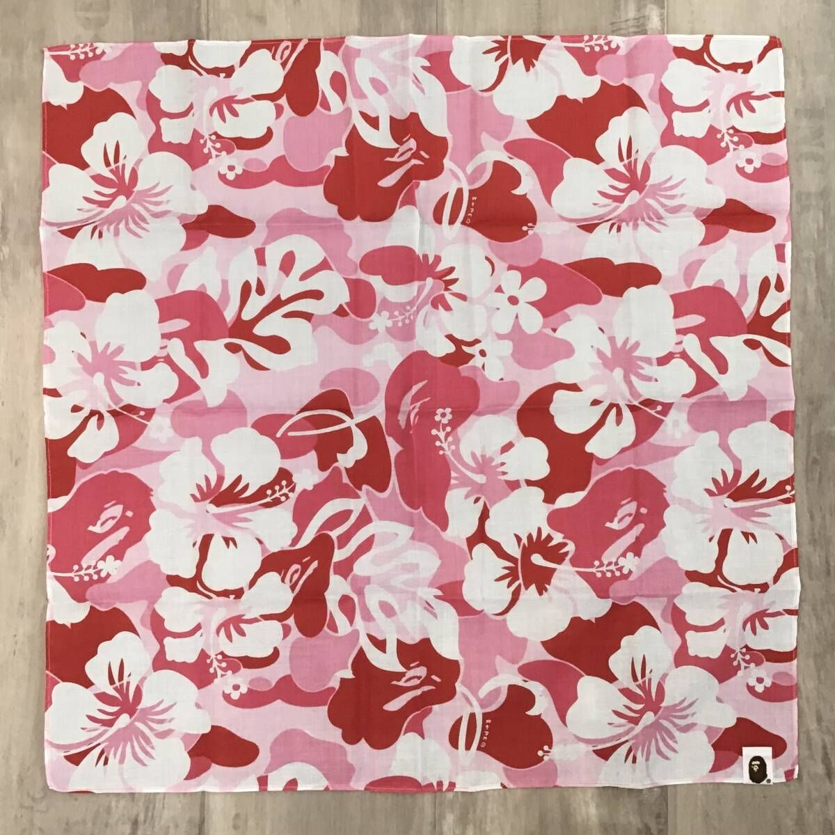 ☆新品☆ Aloha camo バンダナ a bathing ape BAPE camo Pink エイプ